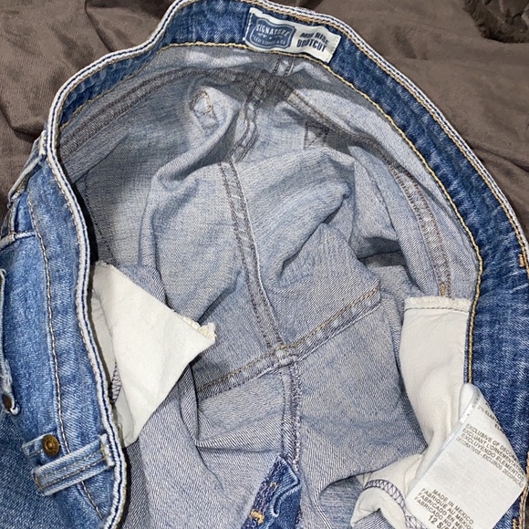 🦋Adorable Signature Levi Women’s Jeans Size 12 S/C! - Picture 9 of 9